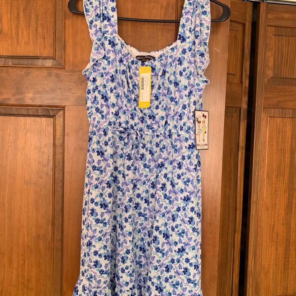 Brand new girls, Stella and sienna flutter a line dress light blue